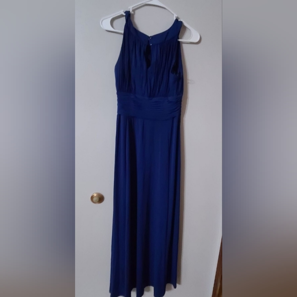Sangria formal dress - Picture 3 of 3